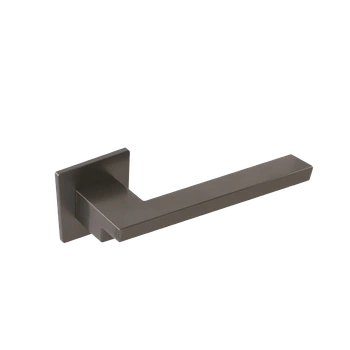 Дверная ручка из латуни CITY collection G031 черный