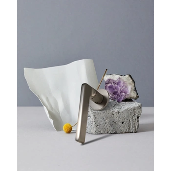 Дверная ручка дизайнерская из латуни CITY C337