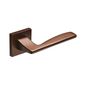 Дверная ручка из латуни медь CITY collection 011