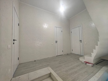 Межкомнатная дверь Wanmark Скай-10 белая эмаль ДГ