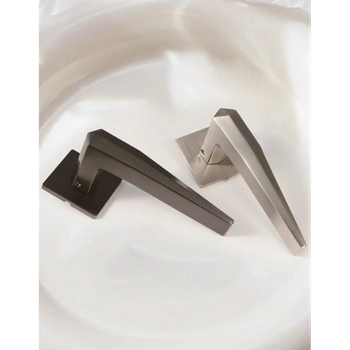  Дверная ручка из латуни CITY collection G037 сатин никель